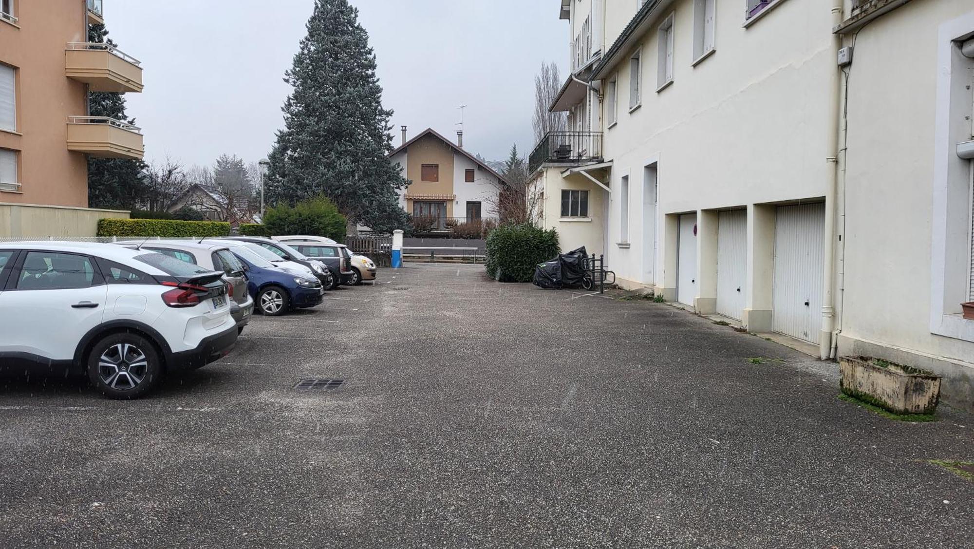 Zen Studio Les Thermes - Challes Centre - Parking Challes-les-Eaux Exterior foto